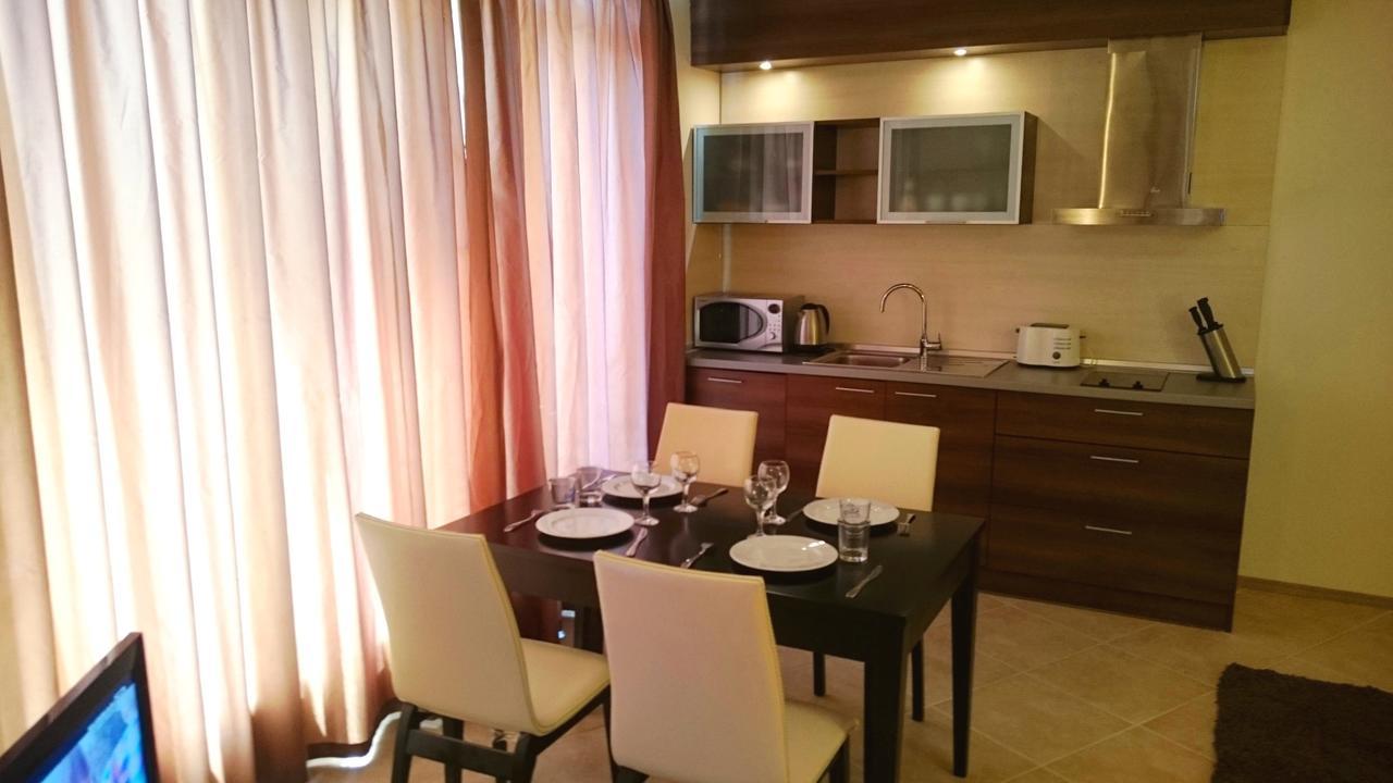 Akb Apartment Sea View Aheloy Ngoại thất bức ảnh