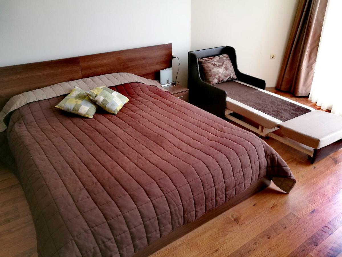 Akb Apartment Sea View Aheloy Ngoại thất bức ảnh